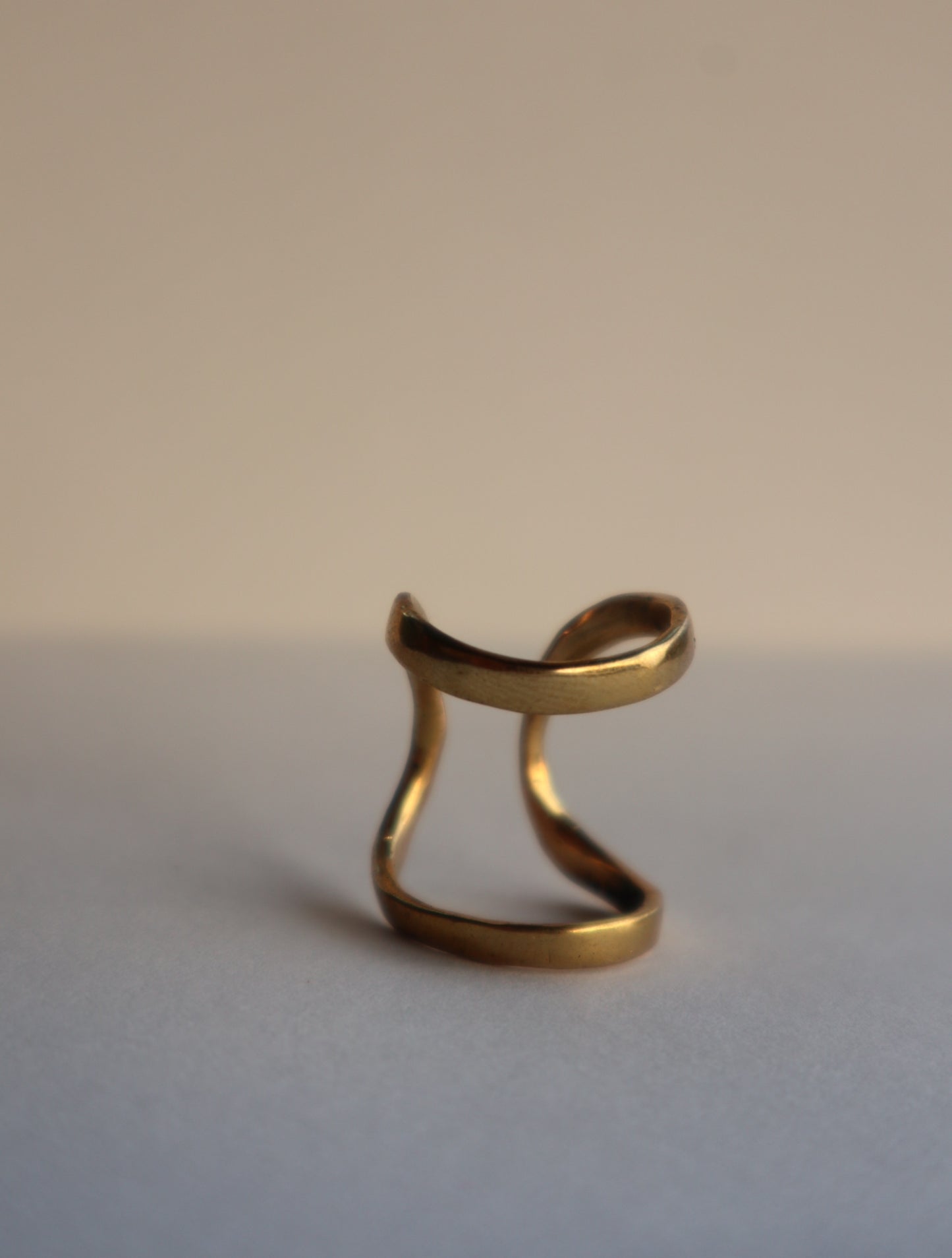 Elegance double reversible brass ring