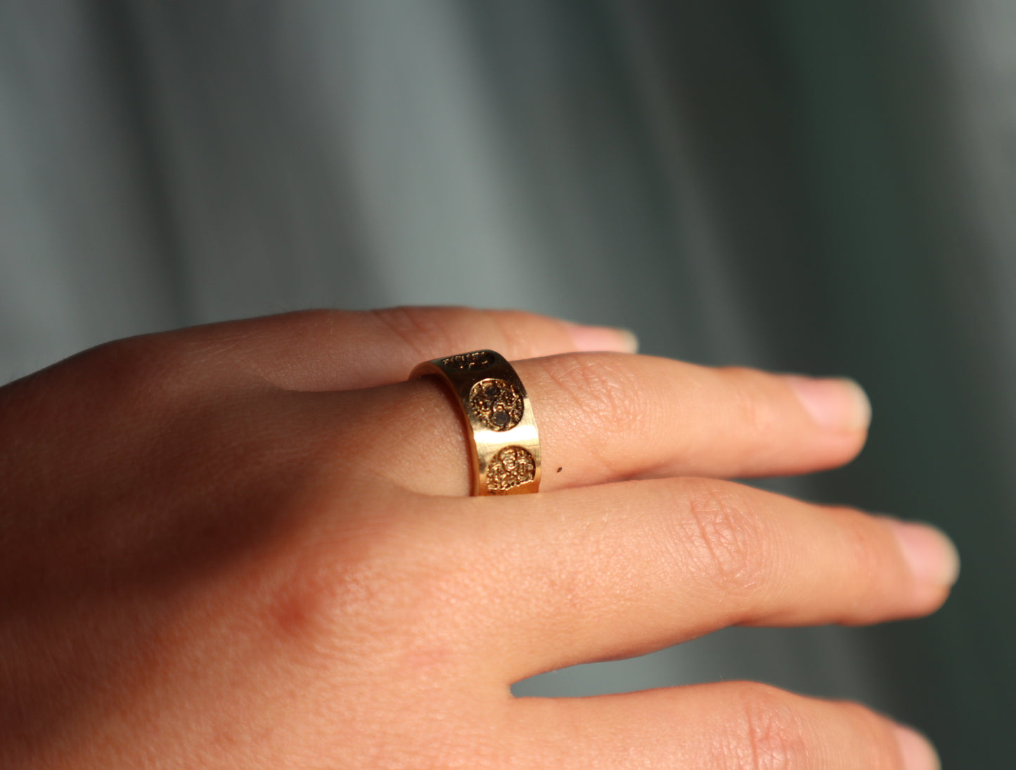 Moon phases brass ring