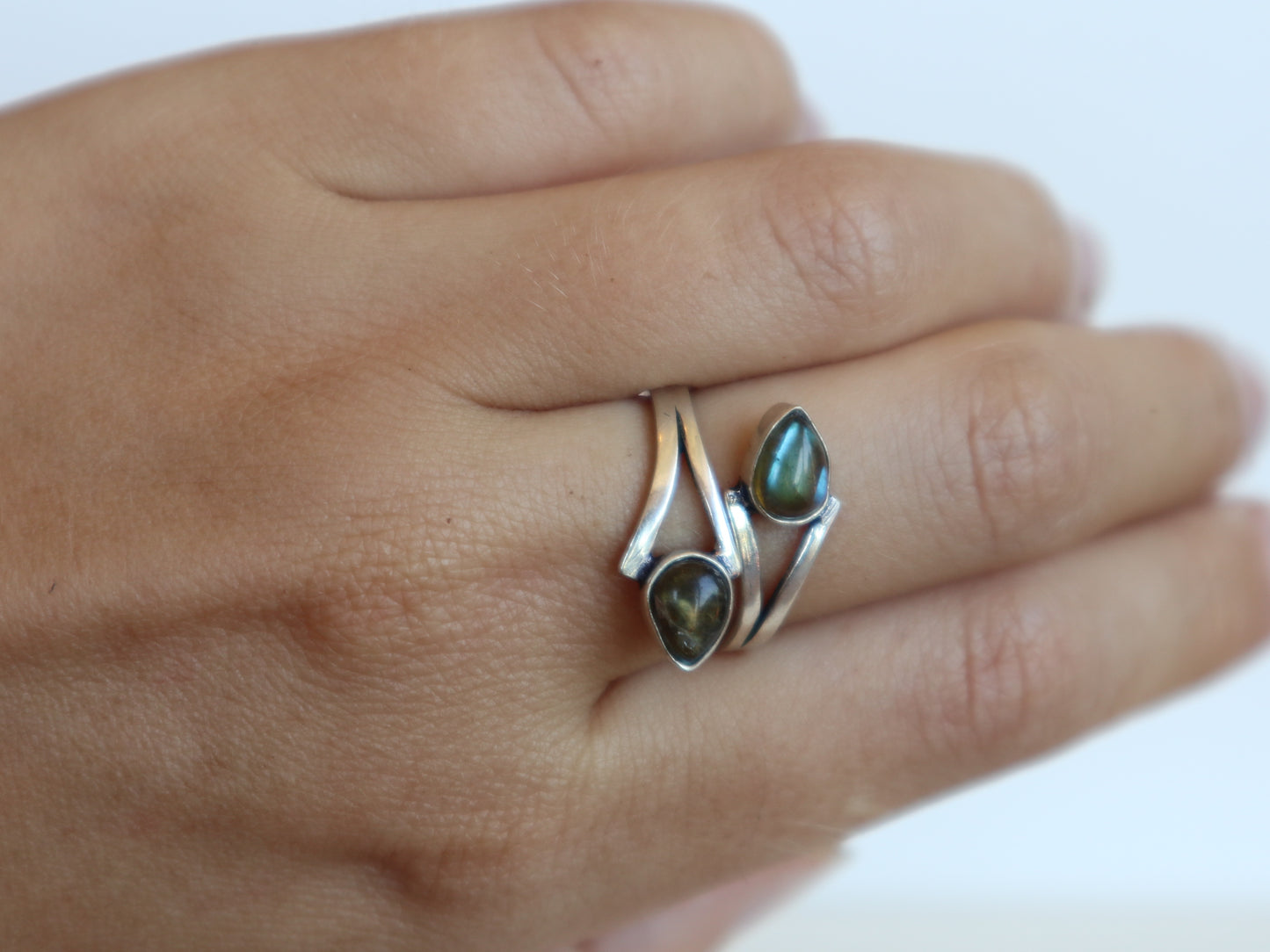 Silbernes Mondset: Ring und Armband