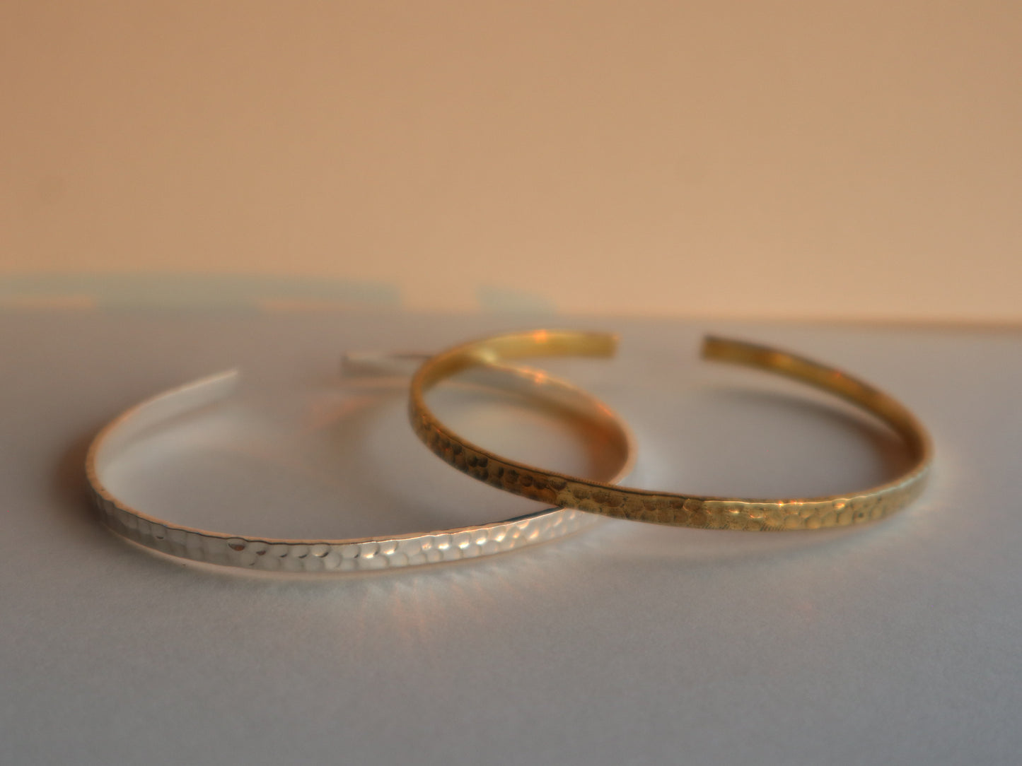 Elegance brass bracelet